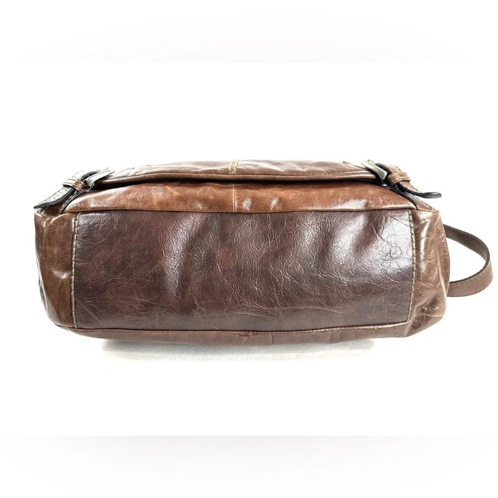Fossil  Brown Canvas Glazed Leather Large Messenger Bag Buckles Office School